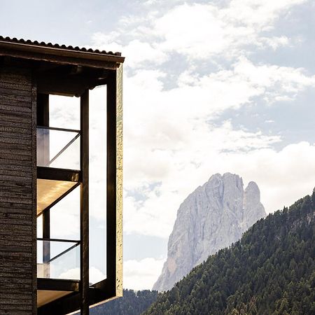 Alpin Garden Luxury Maison & Spa - Adults Only Ortisei Ngoại thất bức ảnh