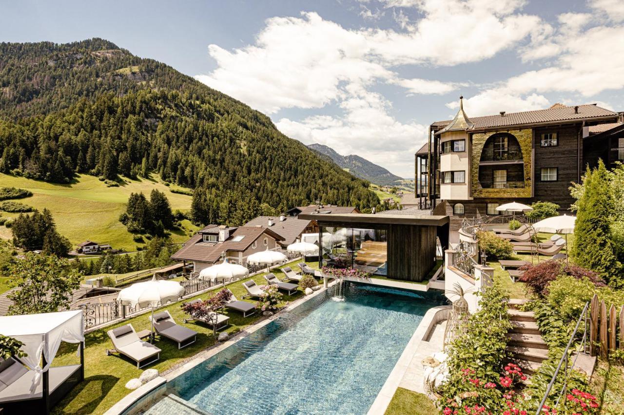 Alpin Garden Luxury Maison & Spa - Adults Only Ortisei Ngoại thất bức ảnh